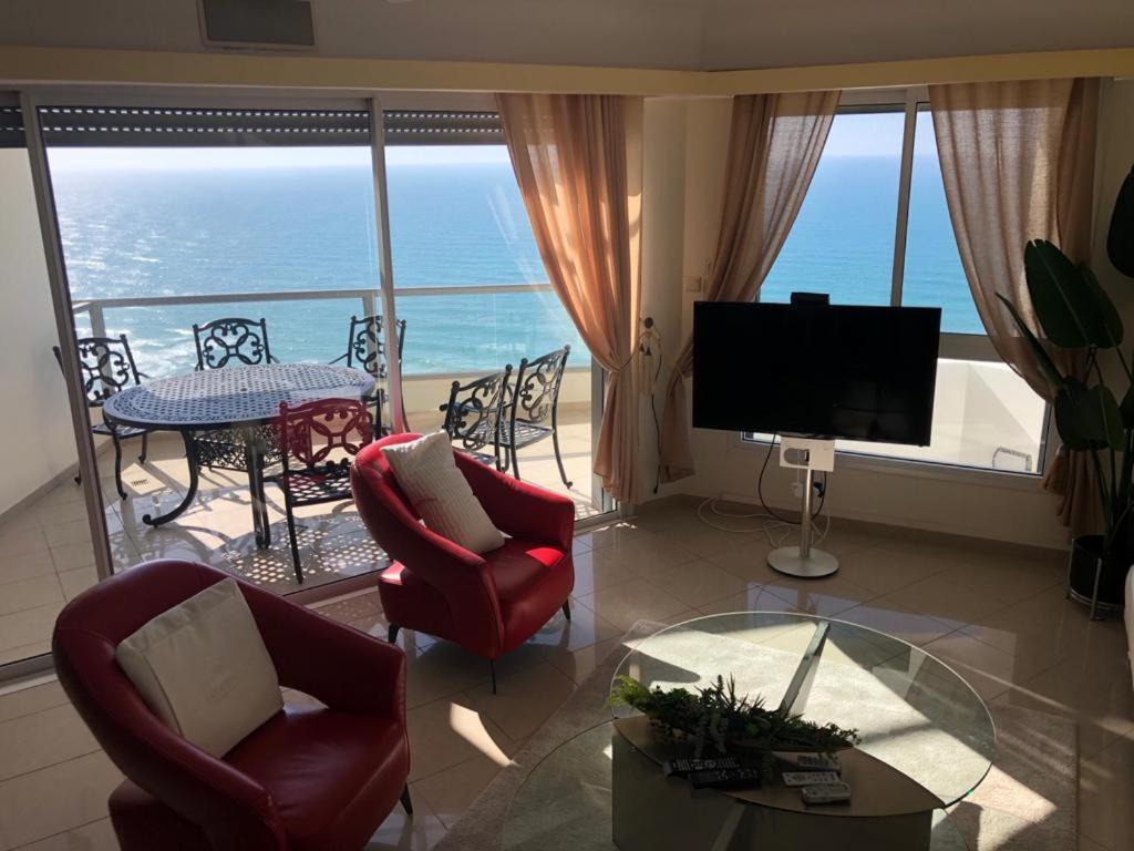 בת ים Sky Home Luxury Apartment With Sea View מראה חיצוני תמונה