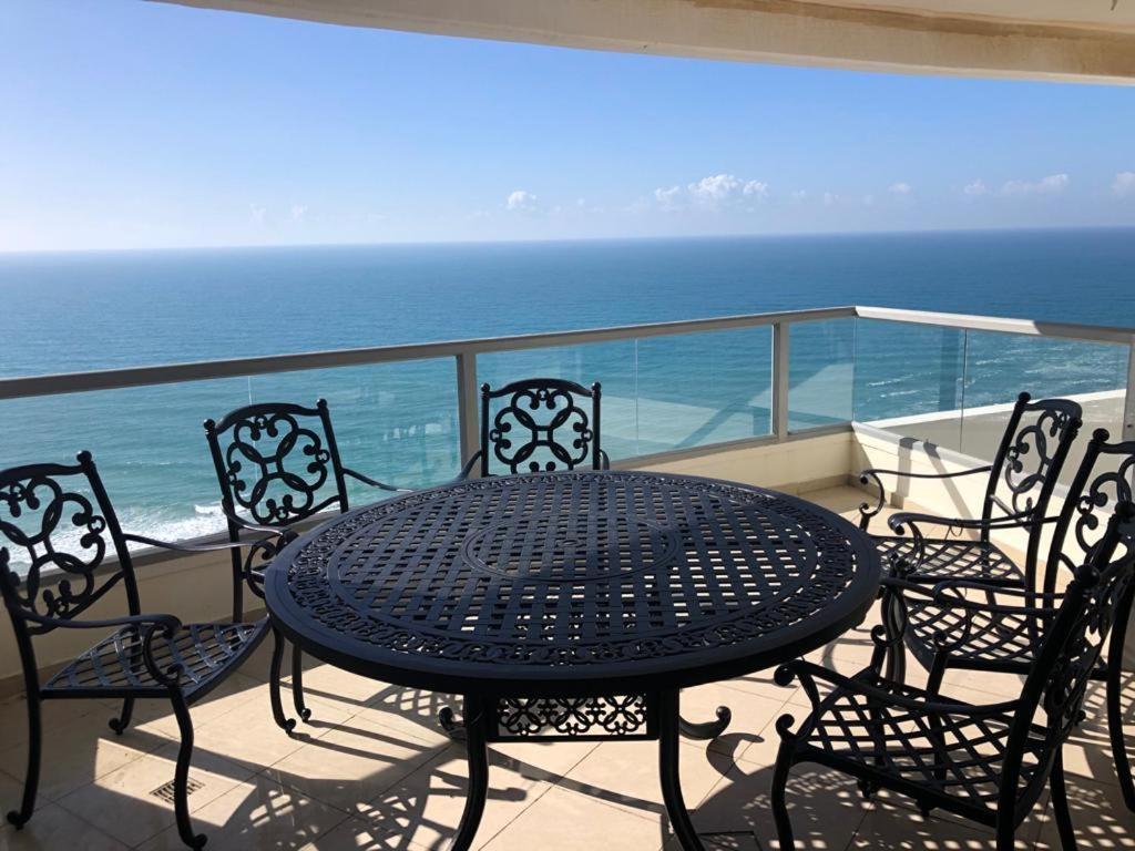 בת ים Sky Home Luxury Apartment With Sea View מראה חיצוני תמונה